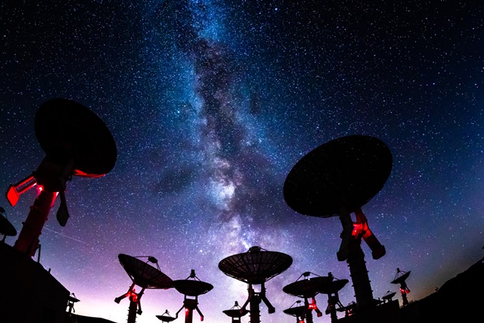 Capitalism Explains Why It's Unlikely We Will Make Contact With Intelligent Aliens
